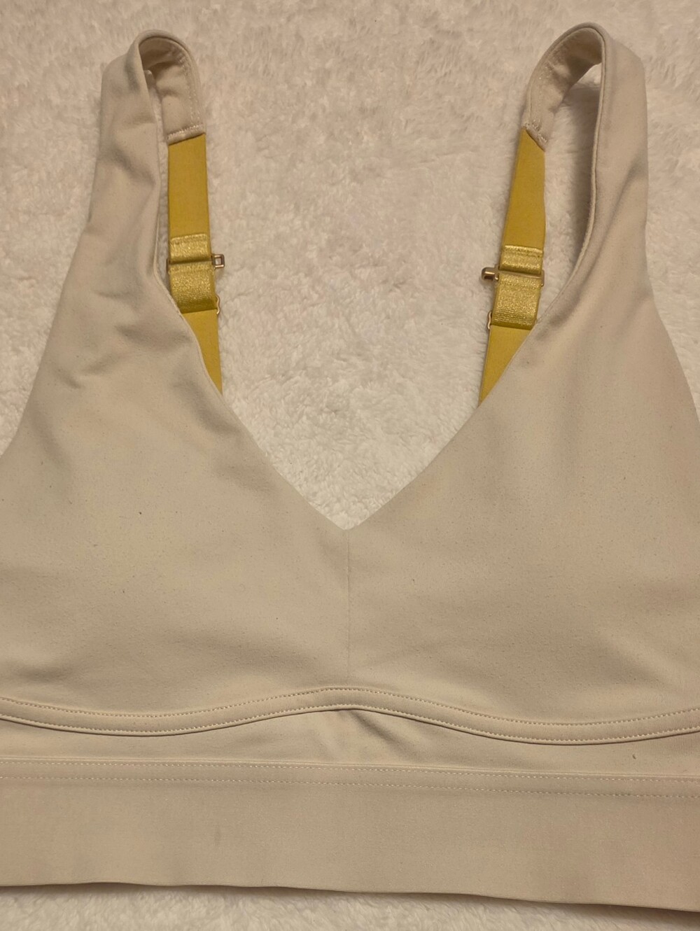 Fabletics Cream Wireless Sports Bralette. NO SIZE TAG. Measures S
